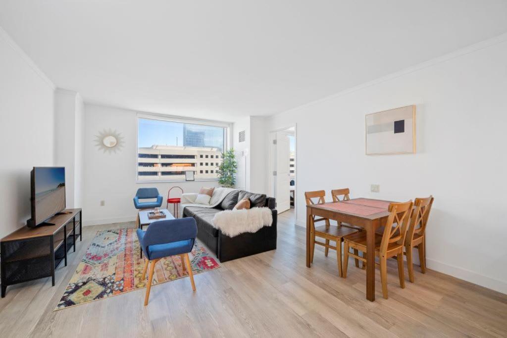 Cozysuites At Showboat Spacious 2Br 3Ba Ocean Front Condo أتلانتيك سيتي المظهر الخارجي الصورة